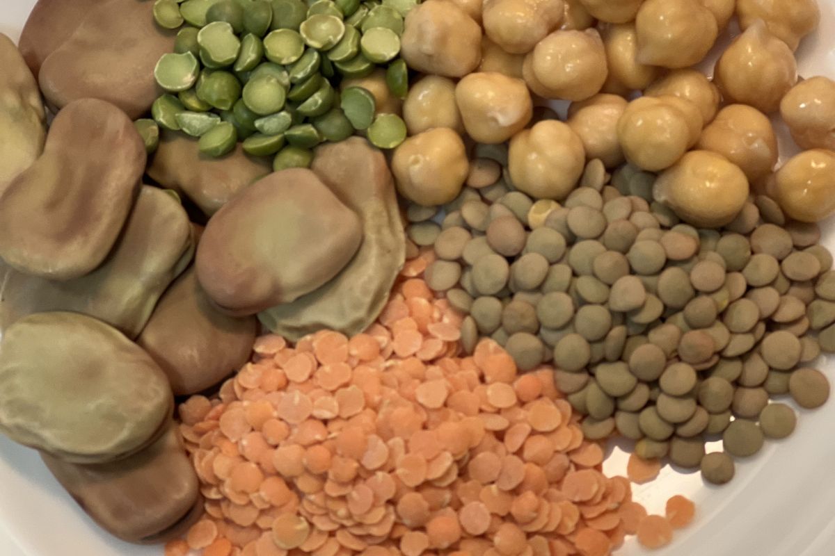 Building a Simple Vegetarian Pantry